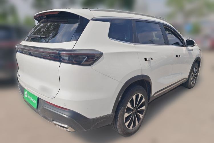 Used Chery Tiggo 8 PLUS 2025 290TGDI DCT Luxury 5-Seater Rear Right 45 Deg