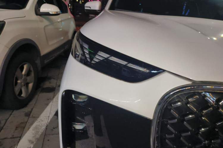 Used Chery Tiggo 8 PLUS 2025 290TGDI DCT Comfort Edition 5 Seats Right Front Headlight