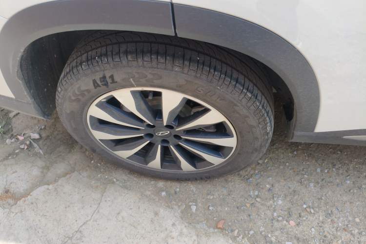 Used Chery Tiggo 8 PLUS 2025 290TGDI DCT Luxury 5-Seater Right Rear Wheel Hub