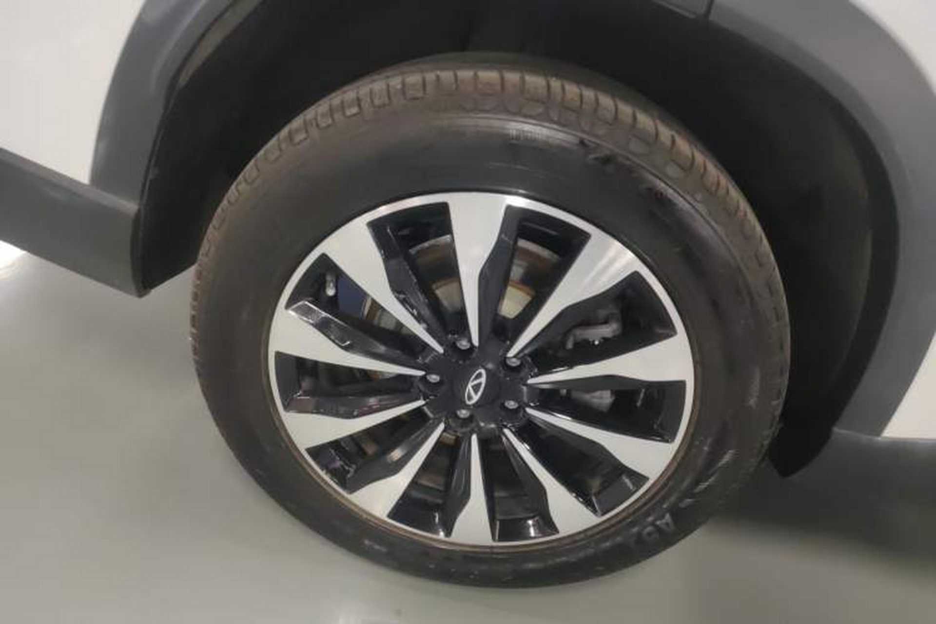 Used Chery Tiggo 8 PLUS 2025 290TGDI DCT Luxury 5-Seater Right Rear Wheel Hub