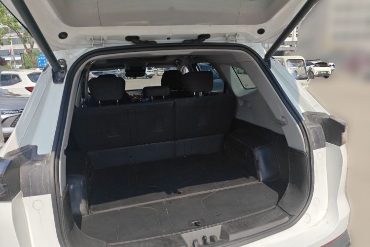 Used Chery Tiggo 8 PLUS 2025 290TGDI DCT Luxury 5-Seater Trunk