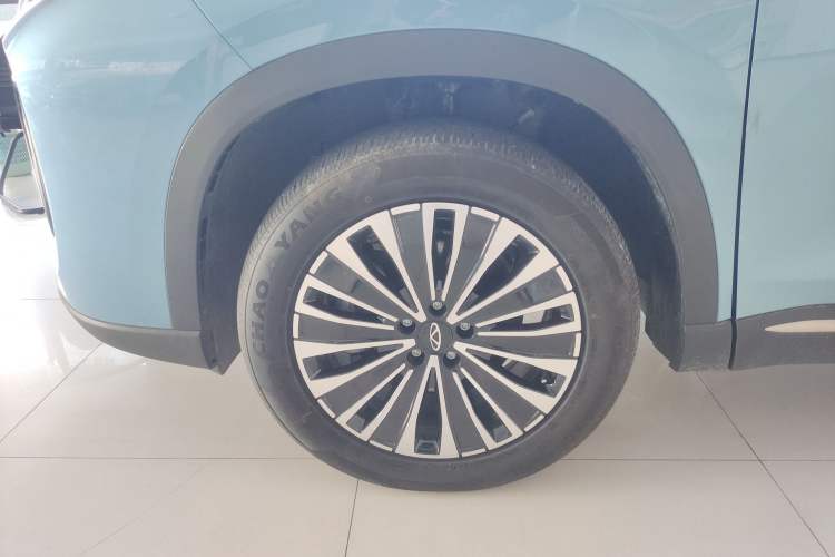 Used Chery Tiggo 8 PLUS C-DM 2025 1.5T 116 km Prestige Version 5 Seats Exterior 7
