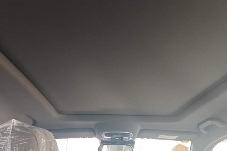 Used Chery Tiggo 8 PLUS C-DM 2025 1.5T 116 km Prestige Version 5 Seats Headliner