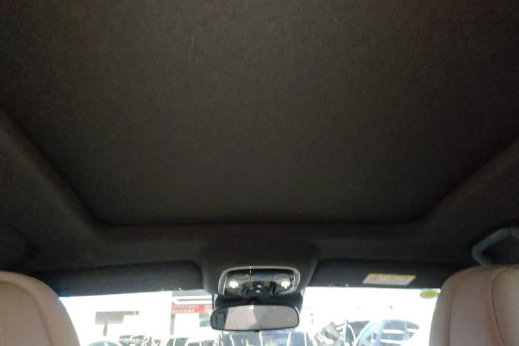 Used Chery Tiggo 8 PLUS C-DM 2025 1.5T 116 km Prestige Version 5 Seats Headliner