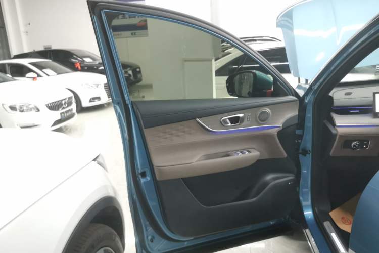 Used Chery Tiggo 8 PLUS C-DM 2025 1.5T 116 km Prestige Version 5 Seats Left Front Door Interior
