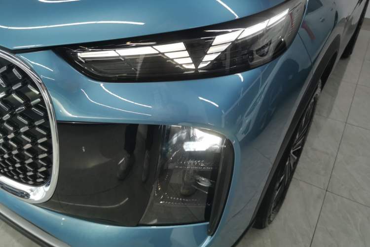 Used Chery Tiggo 8 PLUS C-DM 2025 1.5T 116 km Prestige Version 5 Seats Left Front Headlight