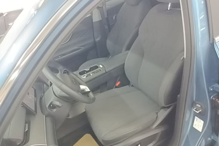 Used Chery Tiggo 8 PLUS C-DM 2025 1.5T 116 km Luxury Version 5 Seats Left Front Seat