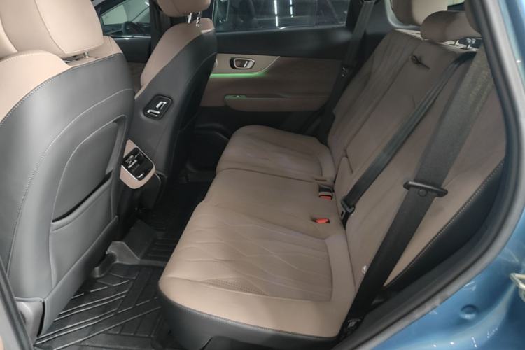 Used Chery Tiggo 8 PLUS C-DM 2025 1.5T 116 km Prestige Version 5 Seats Left Rear Seat
