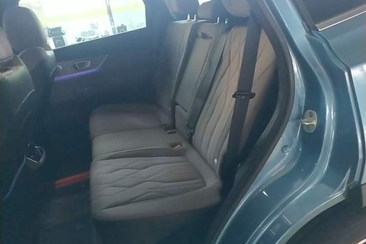 Used Chery Tiggo 8 PLUS C-DM 2025 1.5T 116 km Prestige Version 5 Seats Left Rear Seat