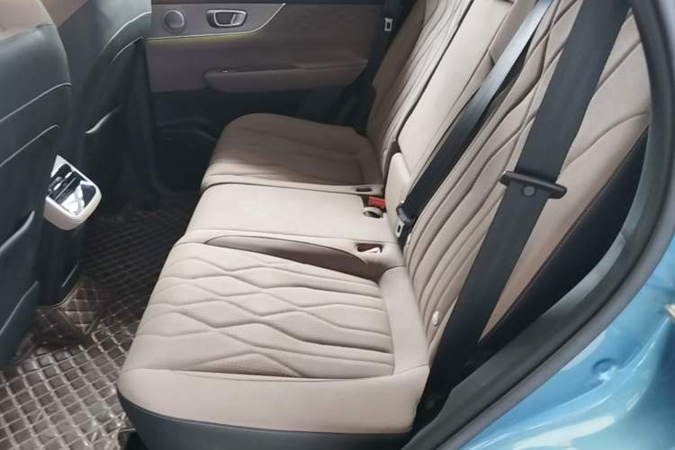 Used Chery Tiggo 8 PLUS C-DM 2025 1.5T 116 km Prestige Version 5 Seats Left Rear Seat