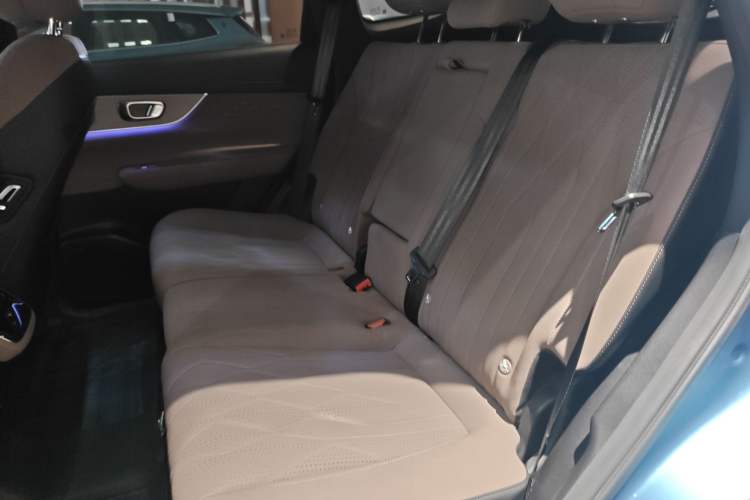 Used Chery Tiggo 8 PLUS C-DM 2025 1.5T 116 km Prestige Version 5 Seats Left Rear Seat