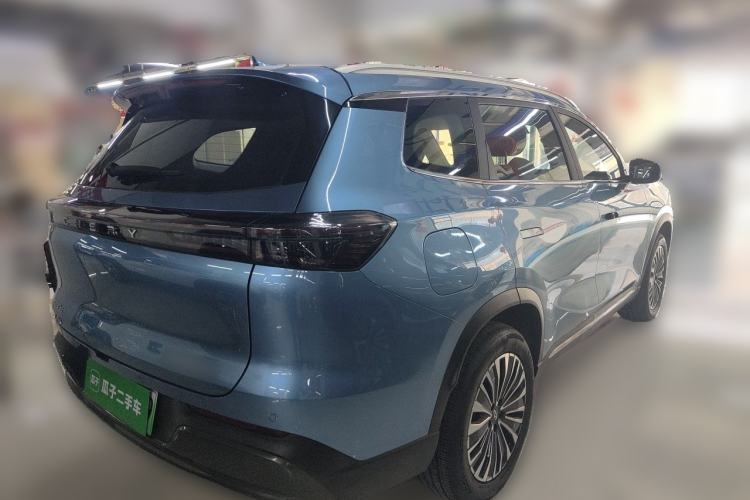 Used Chery Tiggo 8 PLUS C-DM 2025 1.5T 116 km Prestige Version 5 Seats Rear Right 45 Deg