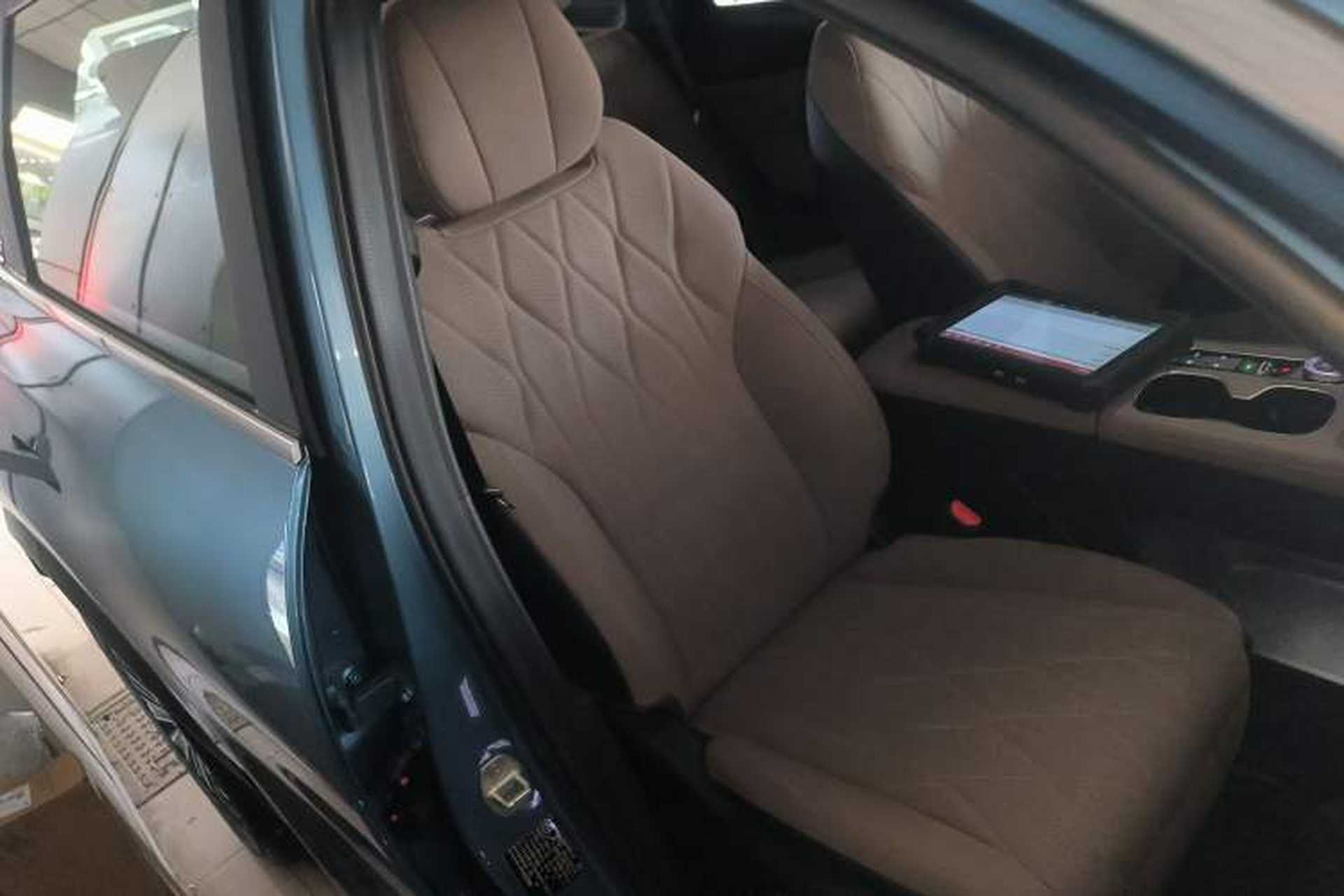 Used Chery Tiggo 8 PLUS C-DM 2025 1.5T 116 km Prestige Version 5 Seats Right Front Seat