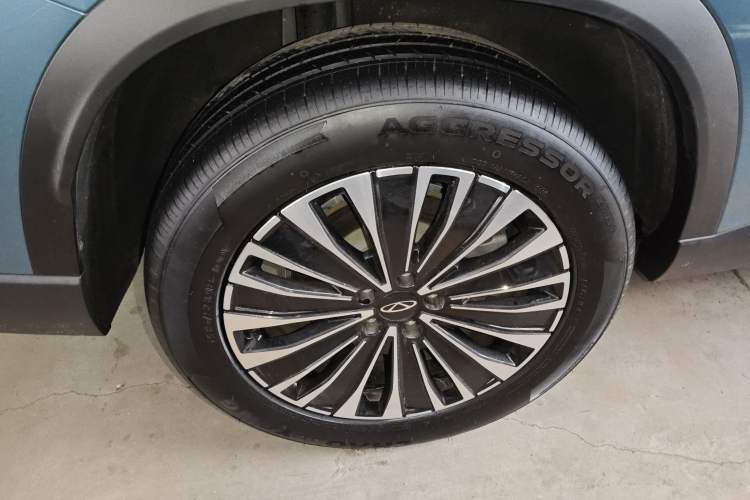 Used Chery Tiggo 8 PLUS C-DM 2025 1.5T 116 km Prestige Version 5 Seats Right Rear Wheel Hub