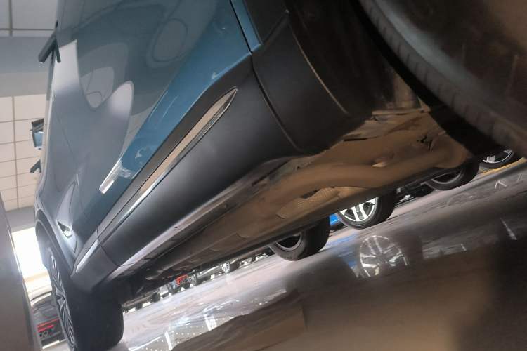 Used Chery Tiggo 8 PLUS C-DM 2025 1.5T 116 km Prestige Version 5 Seats Right Side Sill