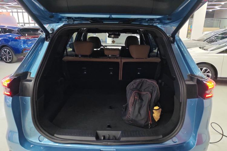 Used Chery Tiggo 8 PLUS C-DM 2025 1.5T 116 km Prestige Version 5 Seats Trunk