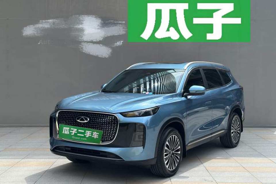 Chery Tiggo 8 PLUS C-DM 2025