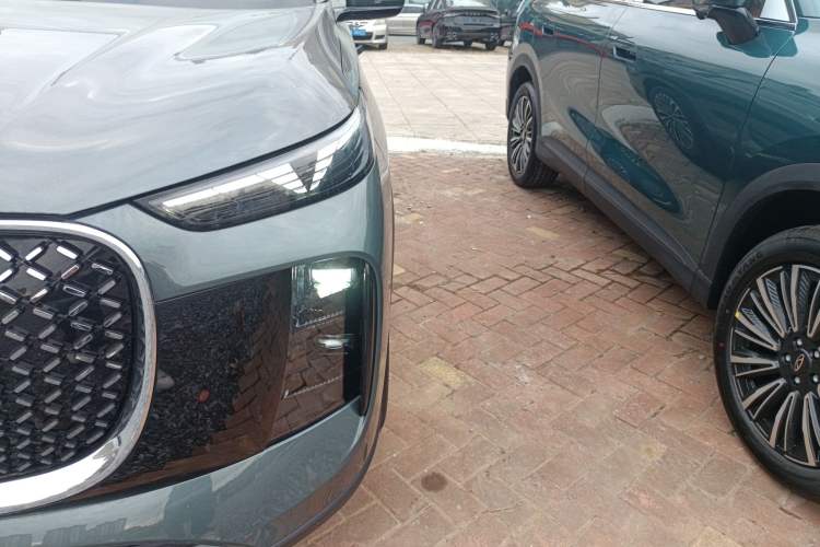 Used Chery Tiggo 8 PLUS C-DM 2025 1.5T 116 km Comfort Version 5 Seats Left Front Headlight