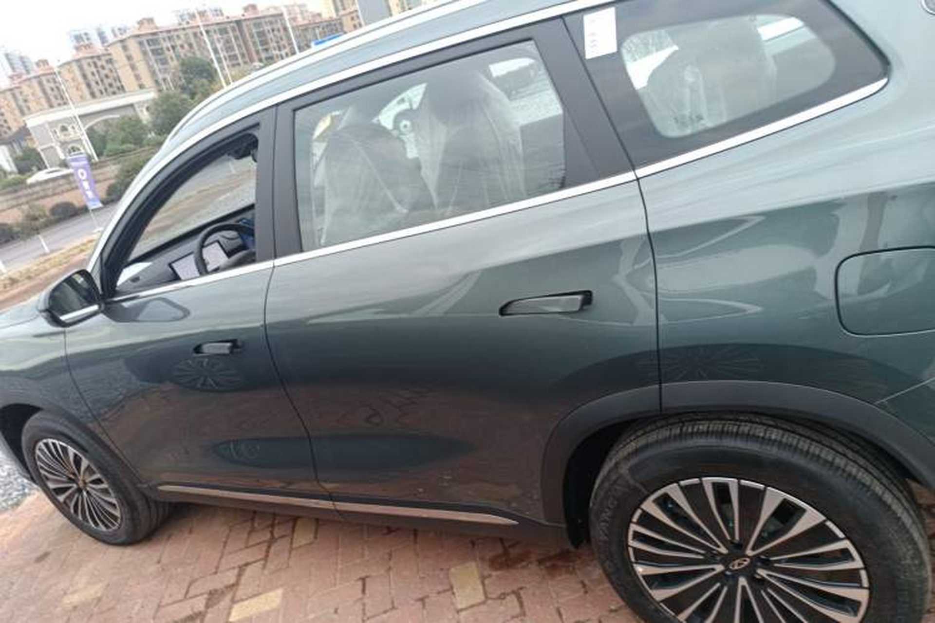 Used Chery Tiggo 8 PLUS C-DM 2025 1.5T 116 km Comfort Version 5 Seats Left Side