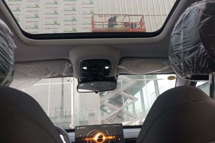Used Chery Tiggo 8 PLUS C-DM 2025 1.5T 116 km Luxury Version 5 Seats Headliner
