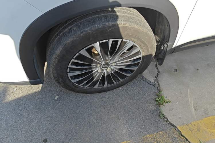 Used Chery Tiggo 8 PLUS C-DM 2025 1.5T 116 km Prestige 7-Seater Left Front Wheel Hub