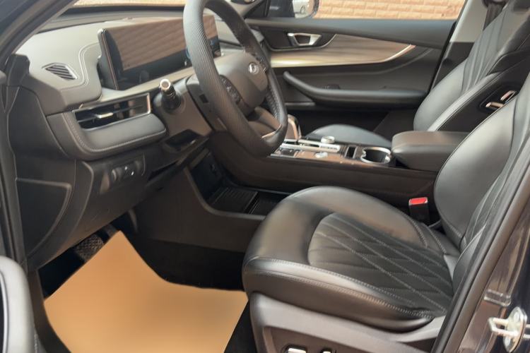 Used Chery Tiggo 8 PLUS Kunpeng e+ 2022 PHEV 1.5T WindStyle e+ Interior 1