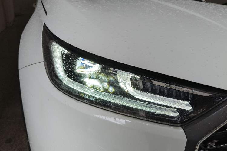 Used Chery Tiggo 8 PLUS Kunpeng e+ 2022 PHEV 1.5T Comfort e+ Right Front Headlight