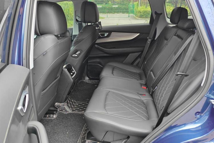 Used Chery Tiggo 8 PLUS Kunpeng e+ 2022 PHEV 1.5T WindStyle e+ Interior 3