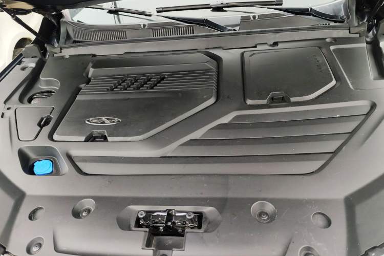 Used Chery Tiggo 8 PLUS Kunpeng e+ 2022 PHEV 1.5T WindStyle e+ Engine Bay