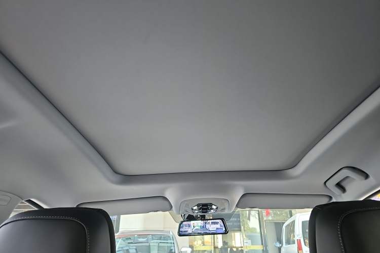 Used Chery Tiggo 8 PLUS Kunpeng e+ 2022 PHEV 1.5T Comfort e+ Headliner