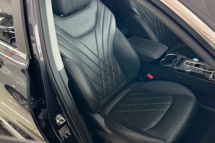 Used Chery Tiggo 8 PLUS Kunpeng e+ 2022 PHEV 1.5T WindStyle e+ Interior 5