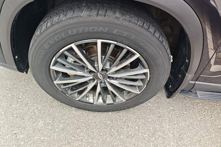 Used Chery Tiggo 8 PLUS Kunpeng e+ 2022 PHEV 1.5T WindStyle e+ Left Front Wheel Hub