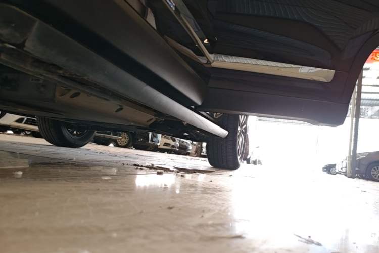 Used Chery Tiggo 8 PLUS Kunpeng e+ 2022 PHEV 1.5T WindStyle e+ Left Side Sill
