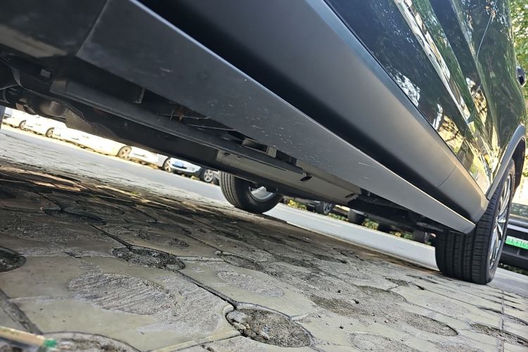 Used Chery Tiggo 8 PLUS Kunpeng e+ 2022 PHEV 1.5T Comfort e+ Left Side Sill
