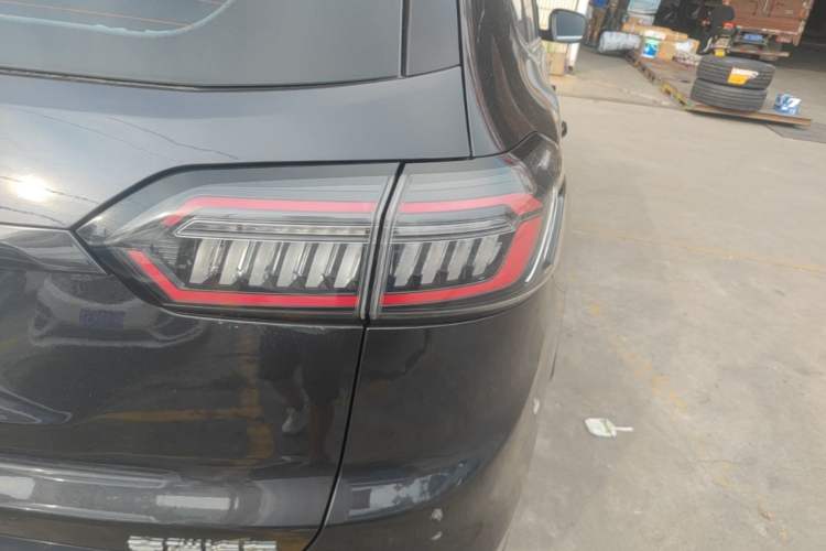 Used Chery Tiggo 8 PLUS Kunpeng e+ 2022 PHEV 1.5T WindStyle e+ Right Rear Taillight