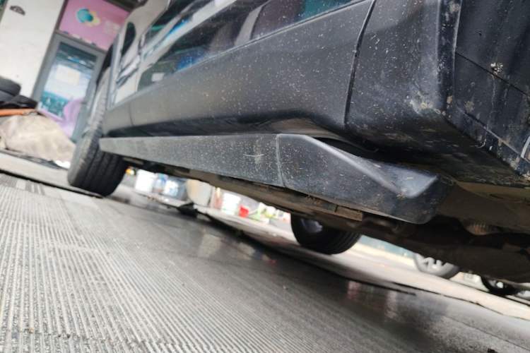Used Chery Tiggo 8 PLUS Kunpeng e+ 2022 PHEV 1.5T Comfort e+ Right Side Sill