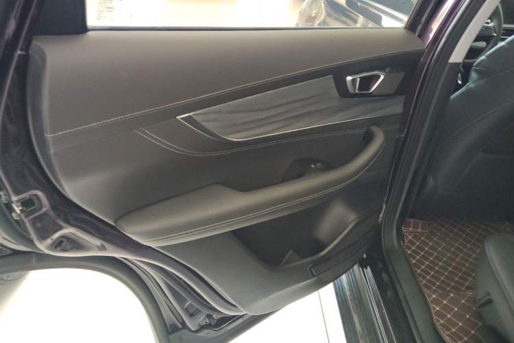Used Chery Tiggo 8 PLUS Kunpeng e+ 2022 PHEV 1.5T WindStyle e+ Interior 8