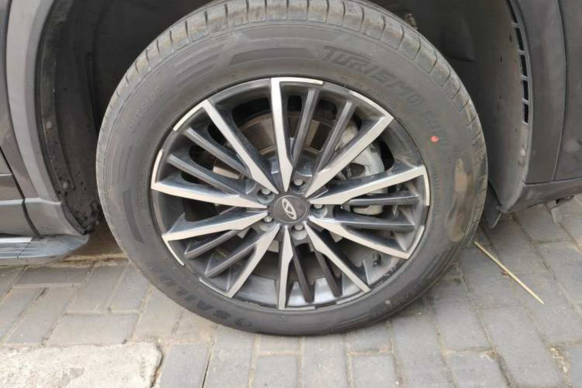 Used Chery Tiggo 8 PLUS Kunpeng e+ 2022 PHEV 1.5T WindStyle e+ Right Front Wheel Hub