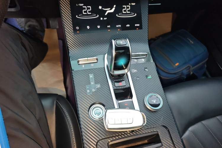 Used Chery Tiggo 8 PLUS Kunpeng e+ 2022 PHEV 1.5T WindStyle e+ Gear Lever