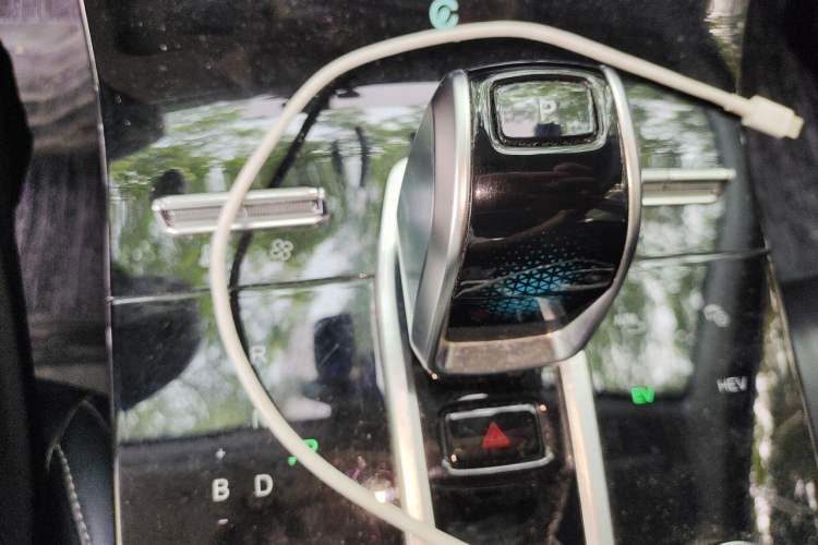 Used Chery Tiggo 8 PLUS Kunpeng e+ 2022 PHEV 1.5T WindStyle e+ Gear Lever