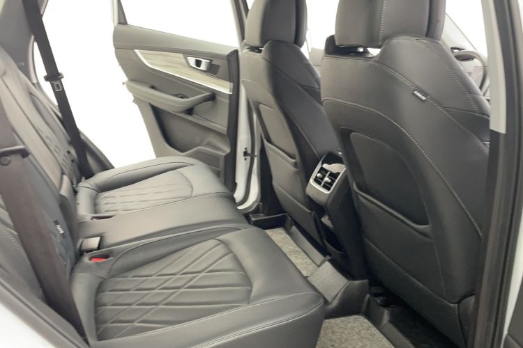 Used Chery Tiggo 8 PLUS Kunpeng e+ 2022 PHEV 1.5T WindStyle e+ Interior 6