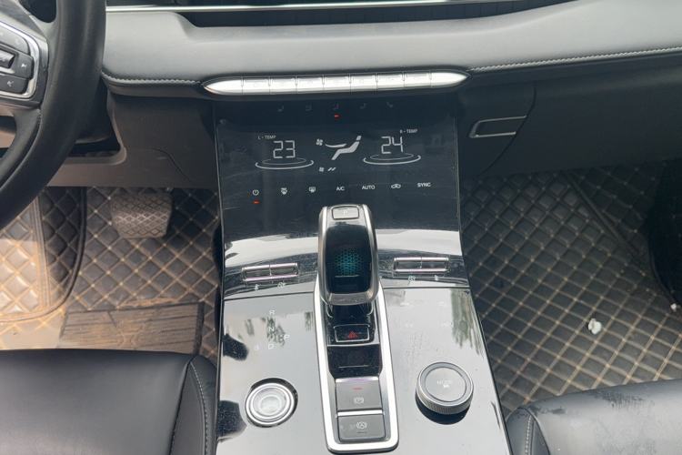 Used Chery Tiggo 8 PLUS Kunpeng e+ 2022 PHEV 1.5T WindStyle e+ Interior 6