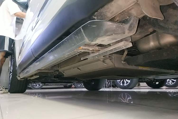 Used Chery Tiggo 8 PLUS Kunpeng e+ 2022 PHEV 1.5T Comfort e+ Left Side Sill