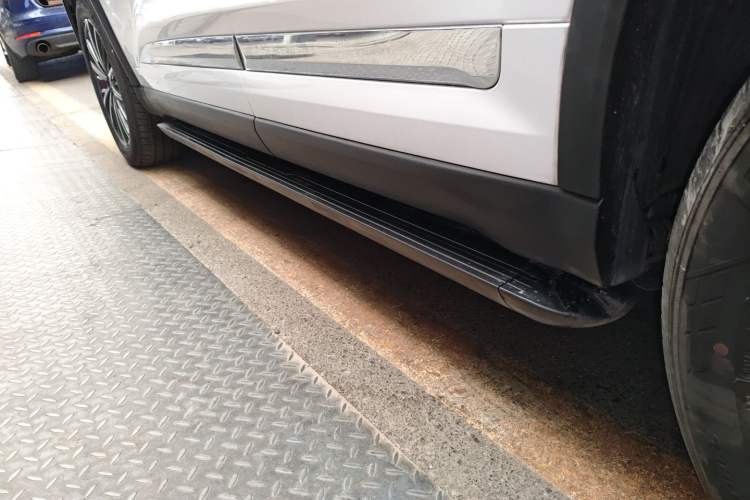 Used Chery Tiggo 8 PLUS Kunpeng e+ 2022 PHEV 1.5T WindStyle e+ Left Side Sill
