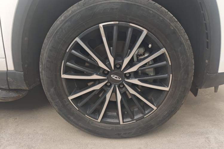 Used Chery Tiggo 8 PLUS Kunpeng e+ 2022 PHEV 1.5T WindStyle e+ Right Front Wheel Hub