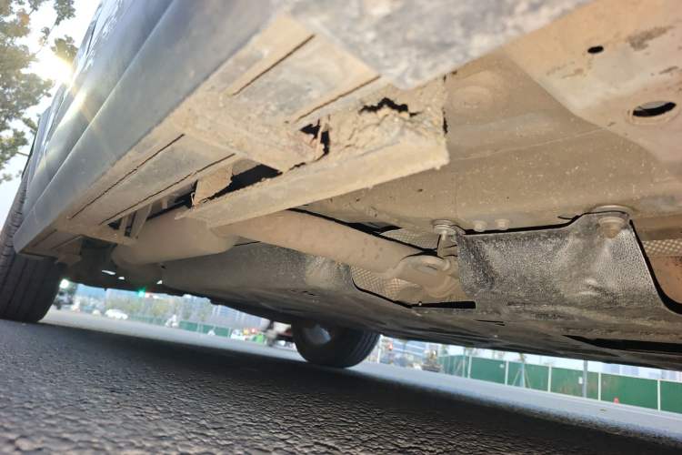 Used Chery Tiggo 8 PLUS Kunpeng e+ 2022 PHEV 1.5T WindStyle e+ Right Side Sill