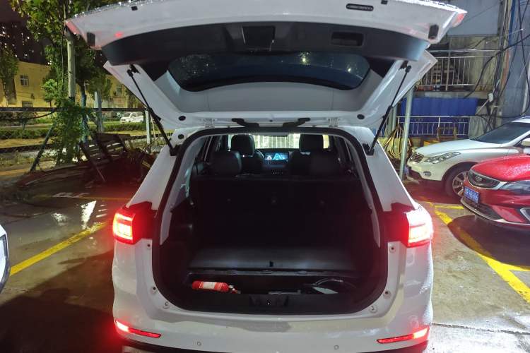 Used Chery Tiggo 8 PLUS Kunpeng e+ 2022 PHEV 1.5T WindStyle e+ Trunk