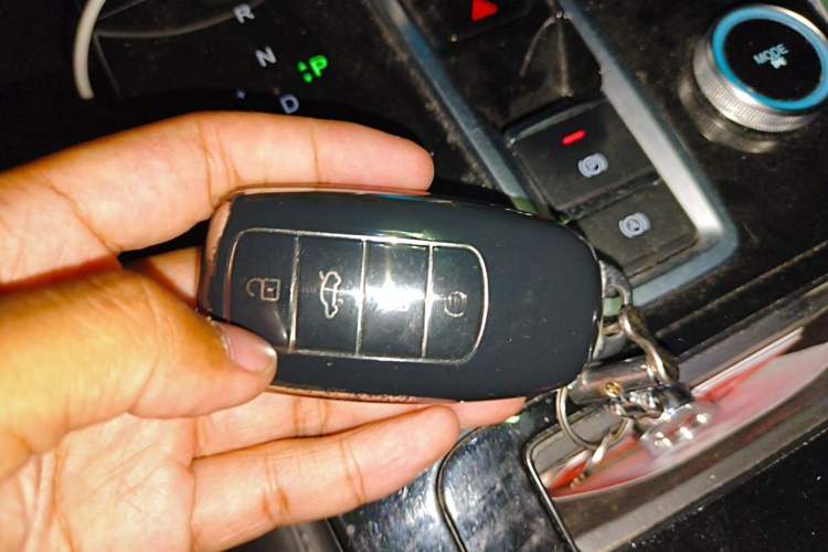Used Chery Tiggo 8 PLUS Kunpeng e+ 2022 PHEV 1.5T WindStyle e+ Vehicle Key