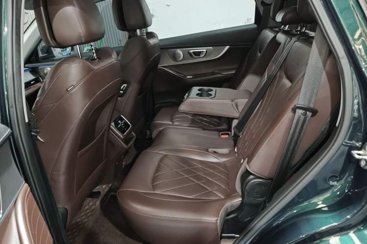 Used Chery Tiggo 8 PRO 2022 290T Two-Wheel Drive Haohan Edition 7 Seats Left Rear Seat