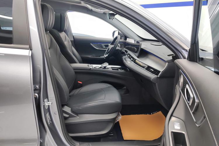 Used Chery Tiggo 8 PRO 2024 Champion Edition 290T Two-Wheel Drive Shining Version 7 Seats Right Front Seat